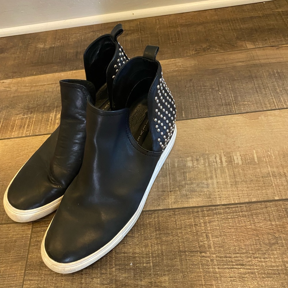 Steve Madden booties black leather studs on back of the heels wedge
